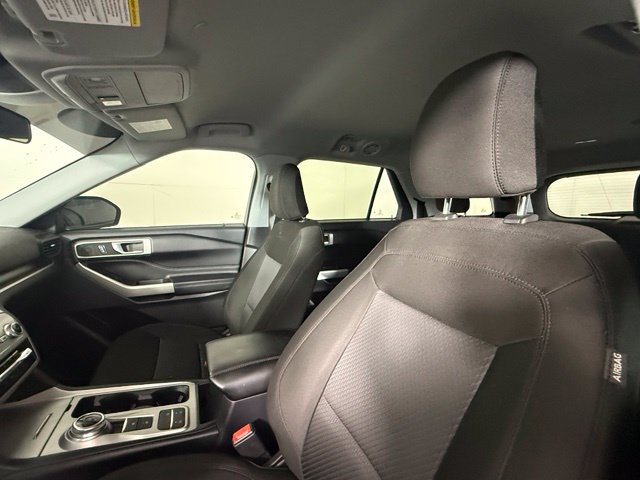 Certified 2022 Ford Explorer XLT RWD image 16
