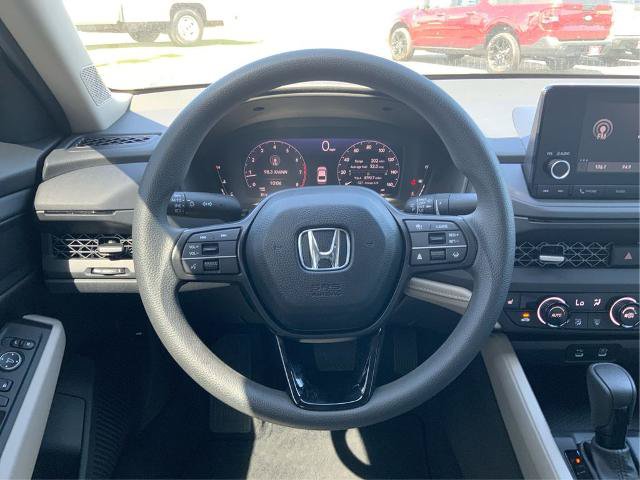 Used 2025 Honda Accord SE image 19