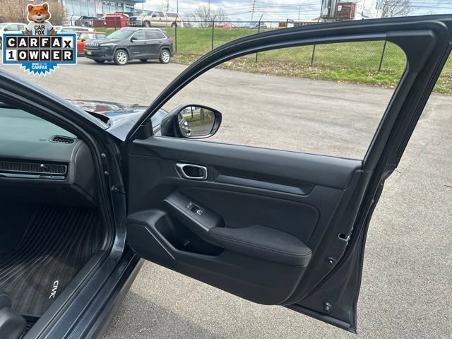 Used 2025 Honda Civic Sport image 13