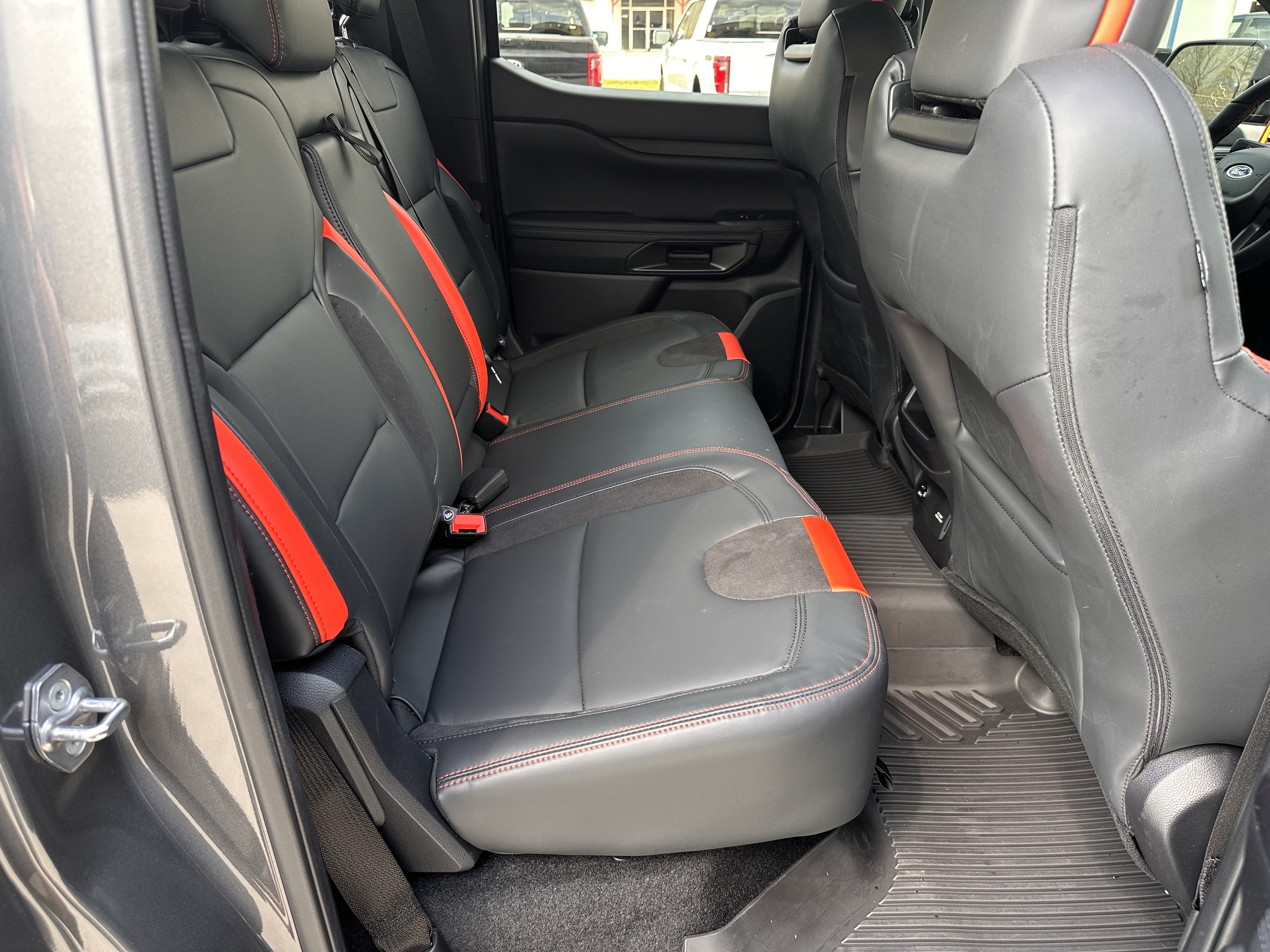 Certified 2025 Ford Ranger Raptor AWD/4WD image 17