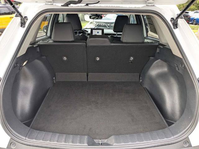 Used 2023 Toyota Corolla Cross XLE AWD/4WD image 13
