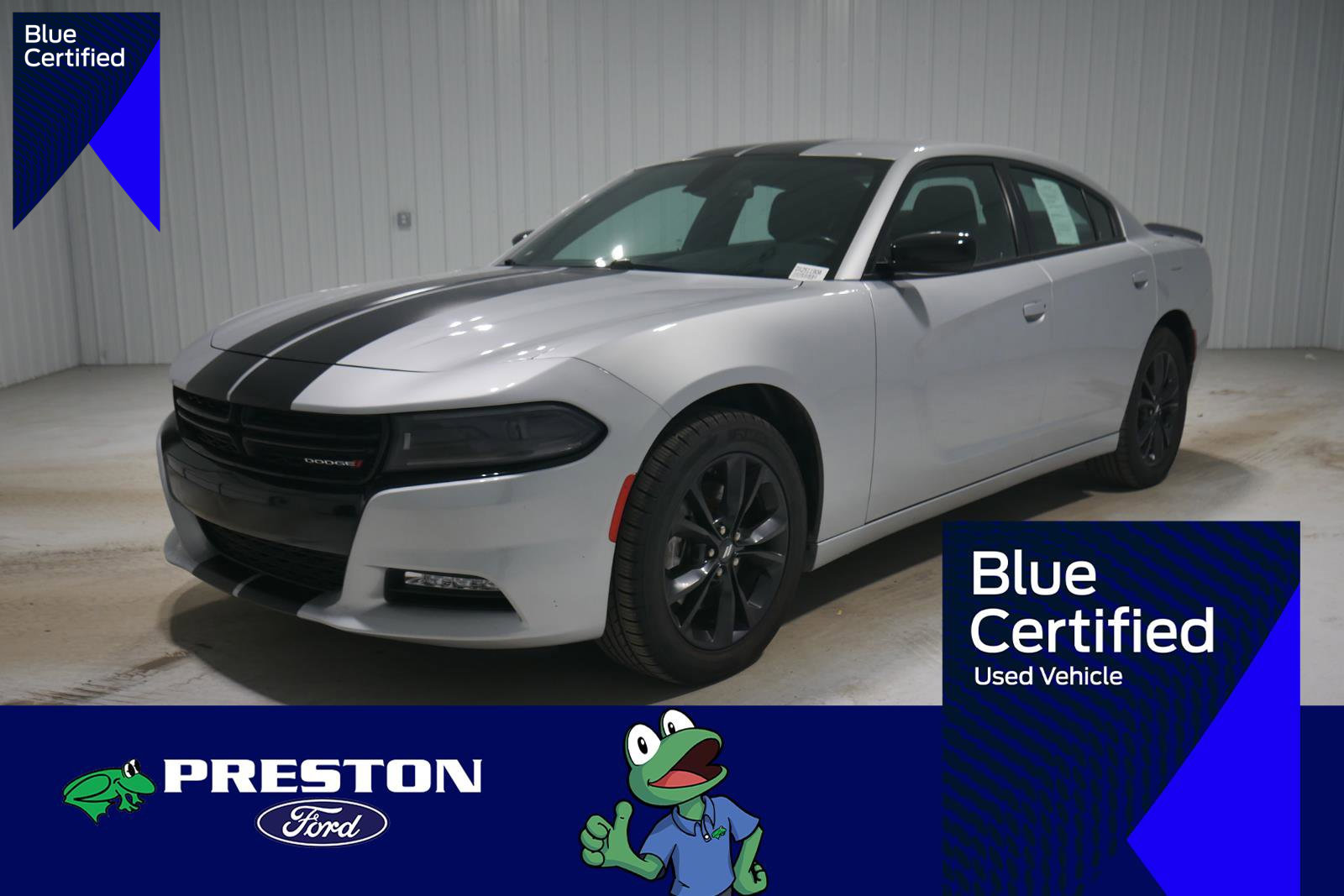 Used 2022 Dodge Charger SXT w/ Blacktop Package