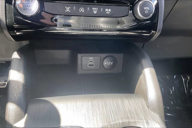 Certified 2024 Ford Escape ST-Line w/ Tech Pack #1 FWD image 31