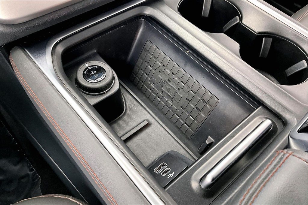 Certified 2025 Ford Expedition Active AWD/4WD image 33