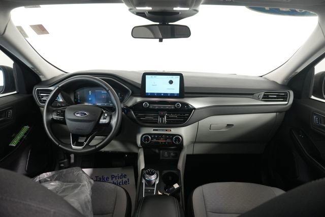 Certified 2024 Ford Escape Active w/ Cold Weather Package FWD image 17