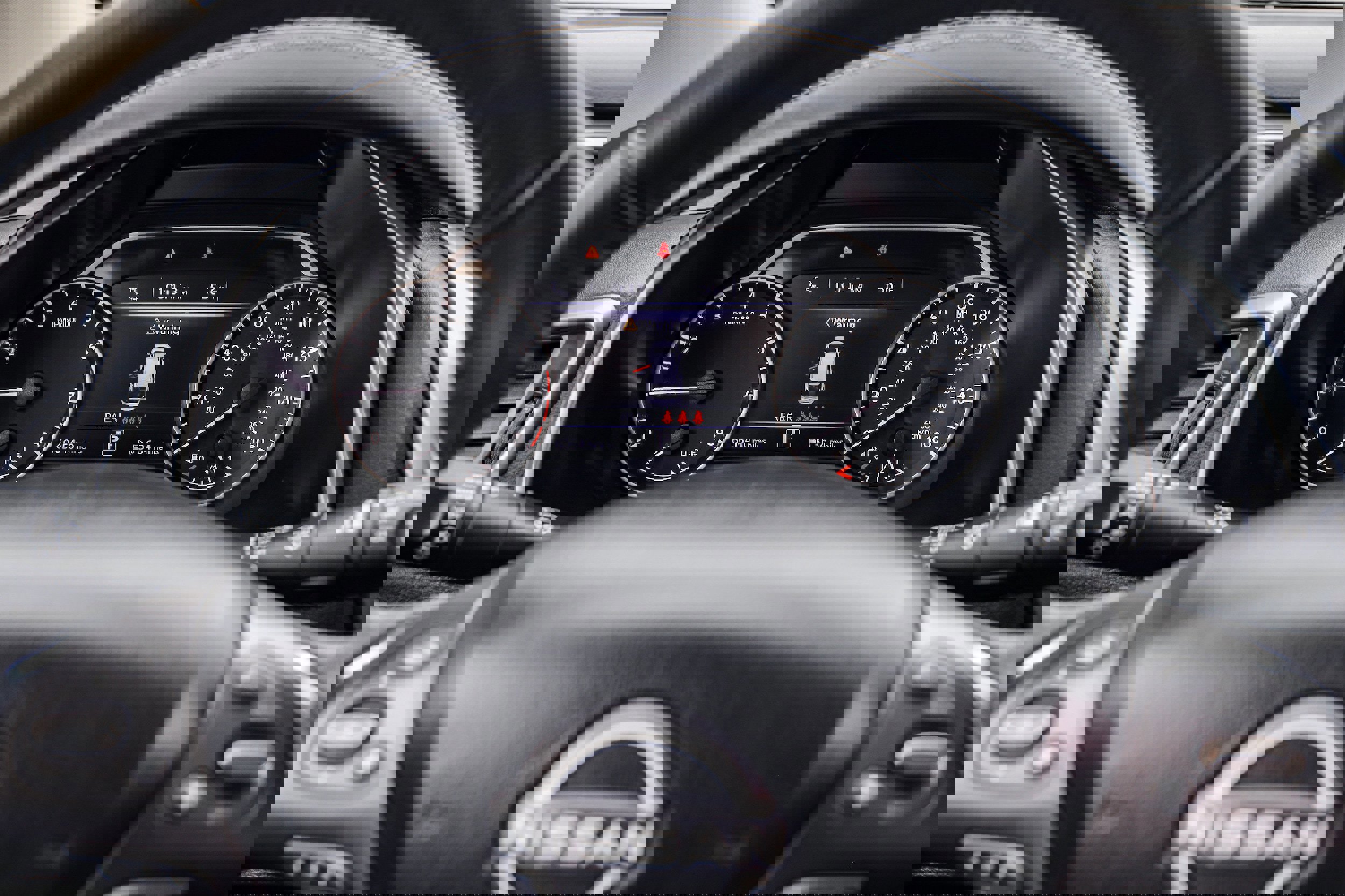 Used 2023 Nissan Murano SV image 17