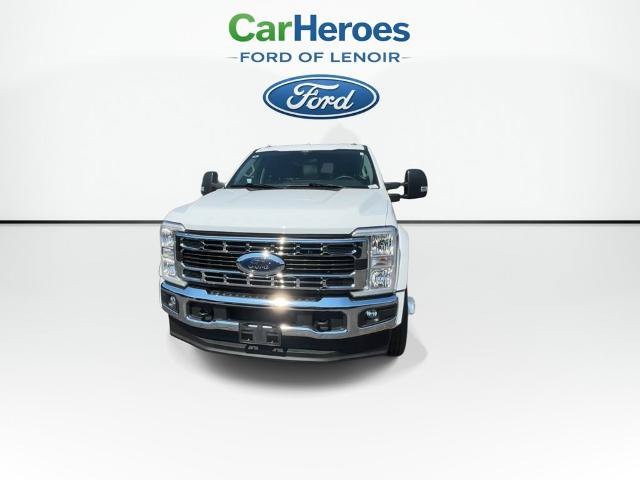 Certified 2024 Ford F450 XLT AWD/4WD image 3