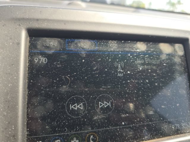 Used 2019 Chevrolet Equinox LS FWD image 12