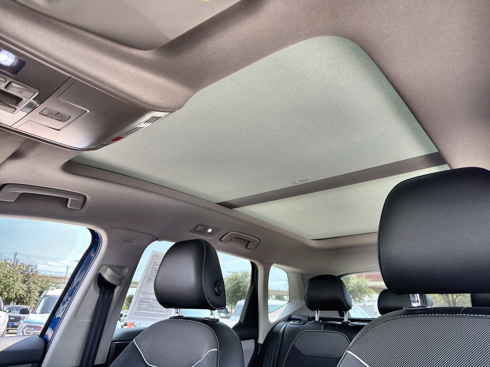 Used 2019 Volkswagen Atlas SEL Premium AWD/4WD image 21