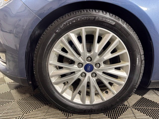 Certified 2018 Ford Focus Titanium FWD image 10