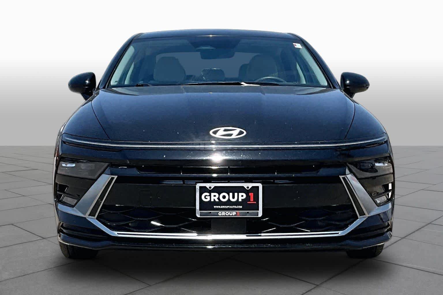 Used 2025 Hyundai Sonata SEL FWD image 4