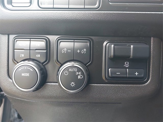 Used 2023 Chevrolet Suburban RST w/ Max Trailering Package image 27