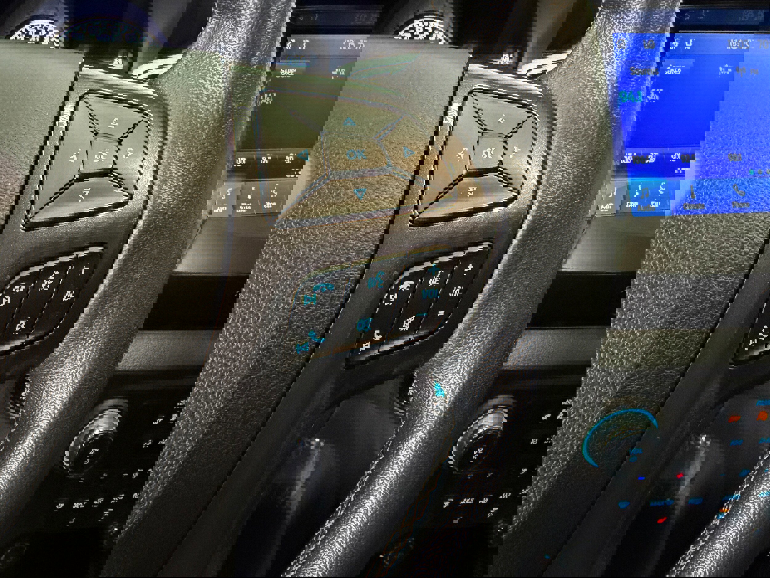 Certified 2019 Ford Ranger Lariat w/ Equipment Group 501A Mid image 20