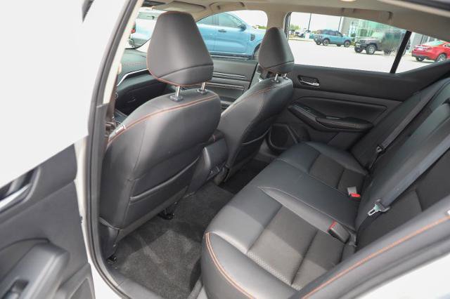 Used 2020 Nissan Altima 2.5 SR w/ Premium Package FWD image 28