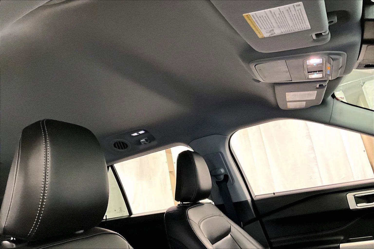 Certified 2023 Ford Explorer XLT w/ Equipment Group 202A image 21