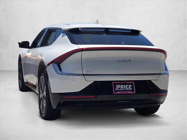 Used 2022 Kia EV6 Wind RWD image 6