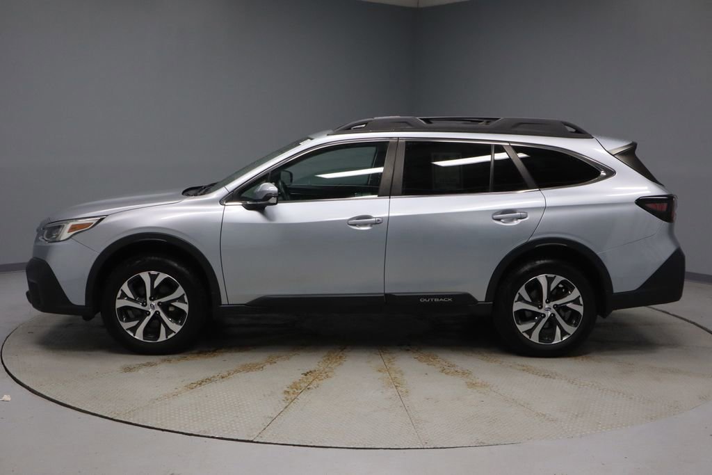 Used 2022 Subaru Outback Limited w/ Popular Package #2 image 2