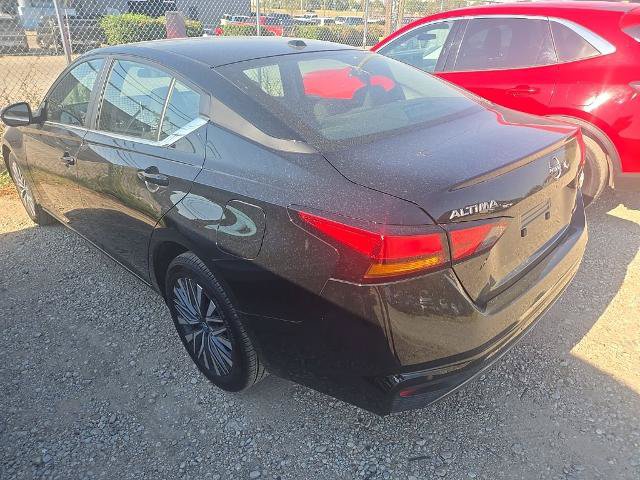 Used 2026 Nissan Altima 2.5 SV AWD/4WD image 2