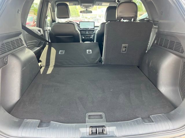 Certified 2024 Ford Escape ST-Line w/ Tech Pack #1 AWD/4WD image 22