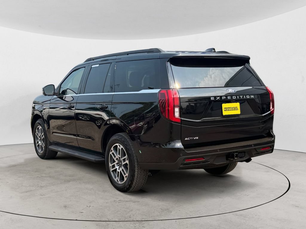 Certified 2025 Ford Expedition Active AWD/4WD image 7