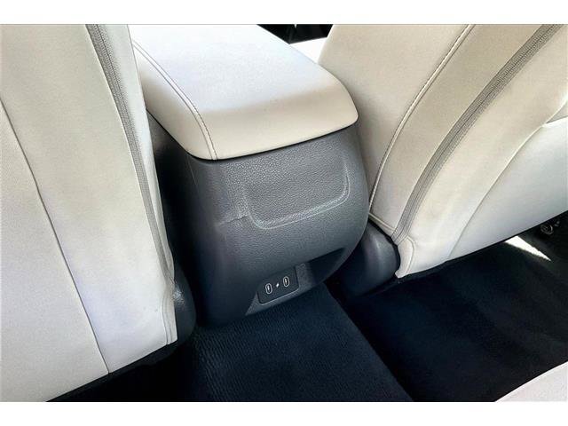 Used 2025 Hyundai Sonata SEL FWD image 12