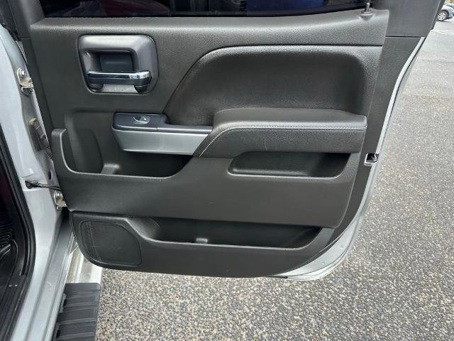 Used 2018 Chevrolet Silverado 1500 LT w/ Texas Edition image 19