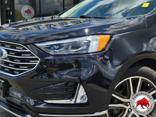 Certified 2019 Ford Edge Titanium w/ Equipment Group 301A FWD image 10