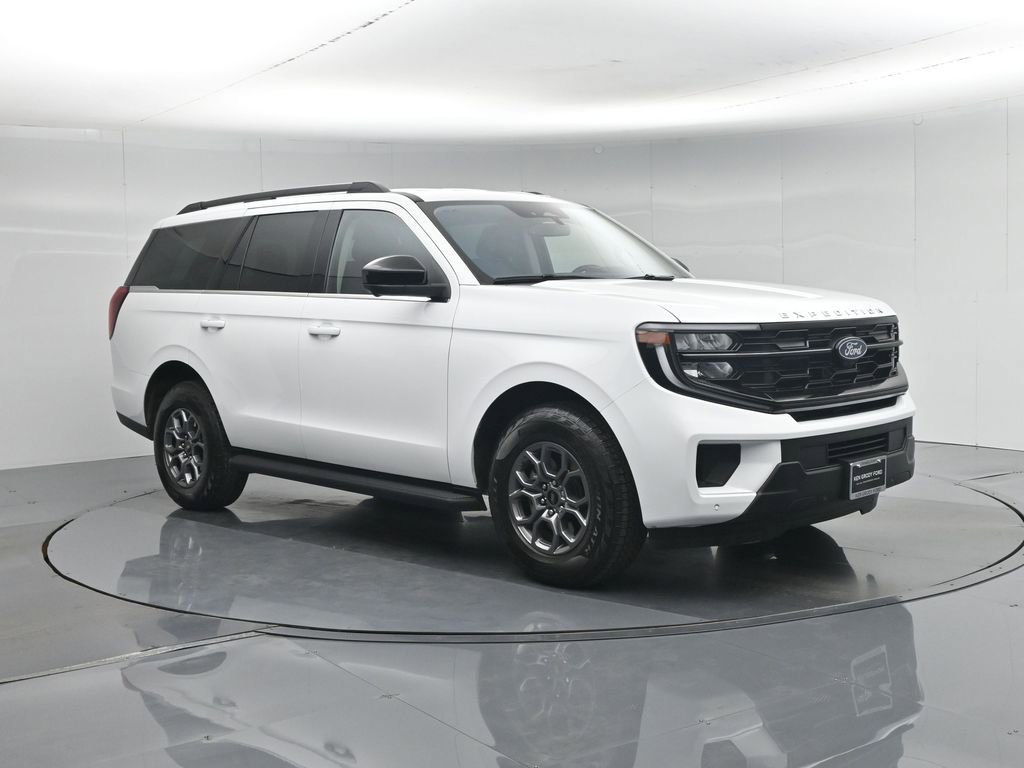 Certified 2025 Ford Expedition Active AWD/4WD image 30