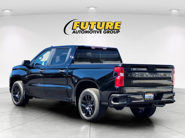 Used 2024 Chevrolet Silverado 1500 Custom w/ LPO, Dark Essentials Package RWD image 6