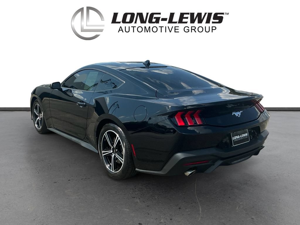 Certified 2024 Ford Mustang Coupe RWD image 4