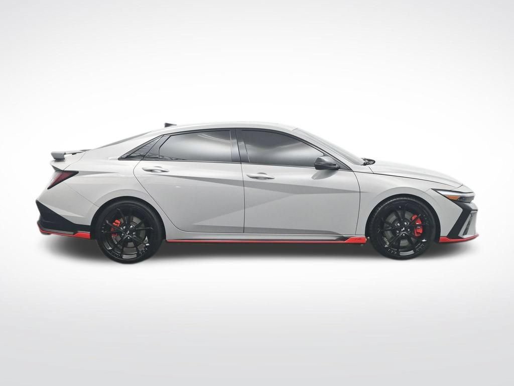 Used 2026 Hyundai Elantra N FWD image 4