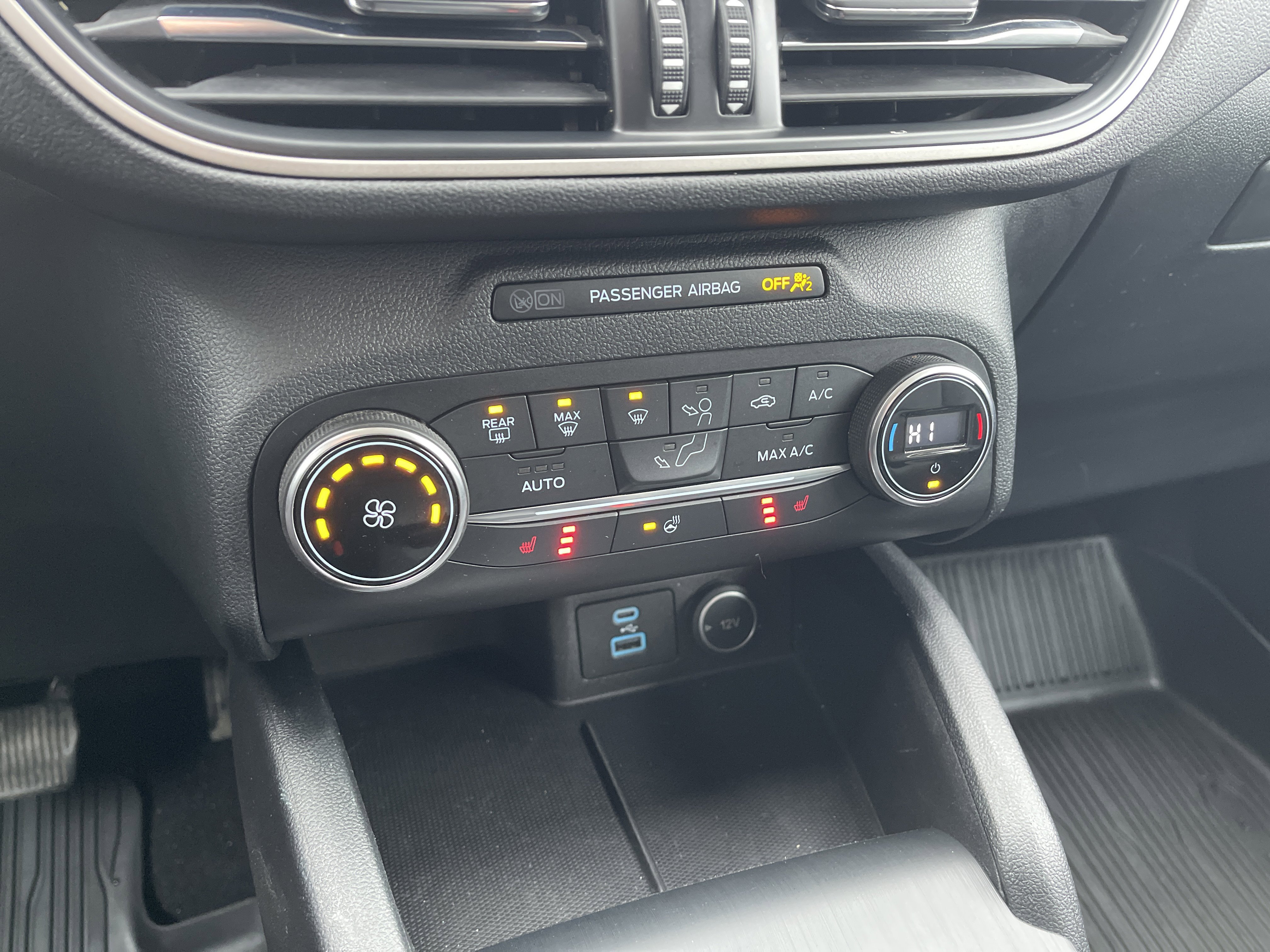 Certified 2020 Ford Escape SEL image 21