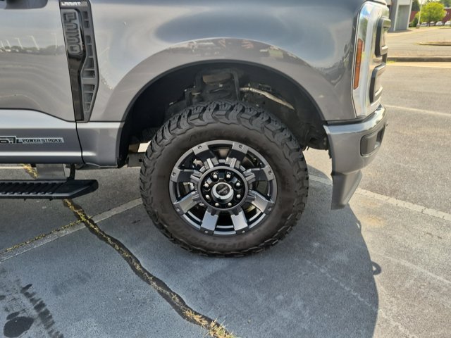 Certified 2024 Ford F250 Lariat w/ Sport Appearance Package AWD/4WD image 11