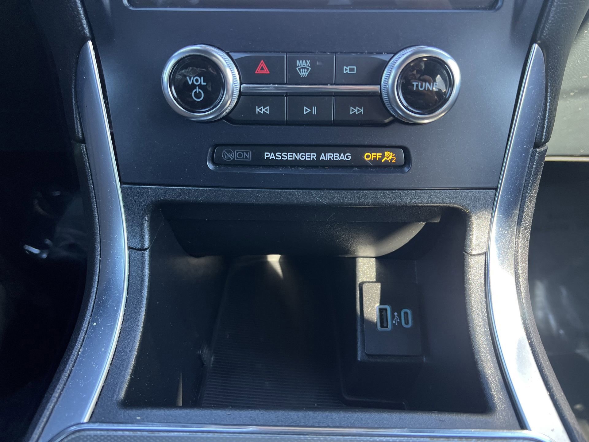 Certified 2023 Ford Edge ST image 13