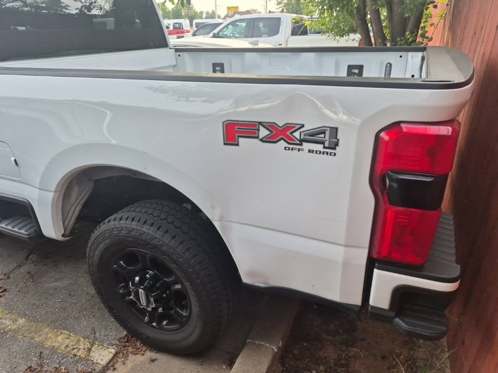 Certified 2024 Ford F250 XL w/ STX Appearance Package AWD/4WD image 10