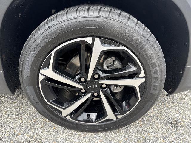 Used 2023 Chevrolet TrailBlazer RS AWD/4WD image 17
