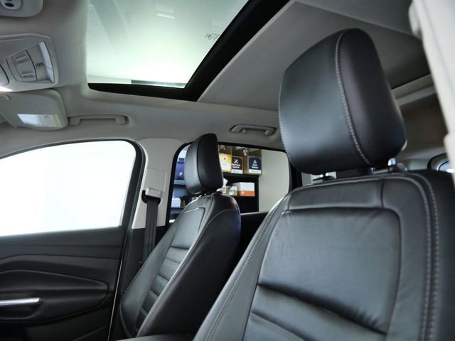 Certified 2018 Ford Escape Titanium image 17