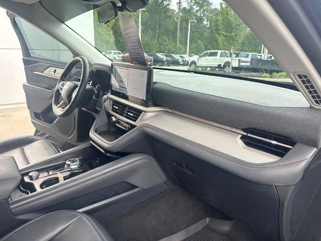Certified 2025 Ford Explorer Active w/ Active Comfort Package RWD image 33