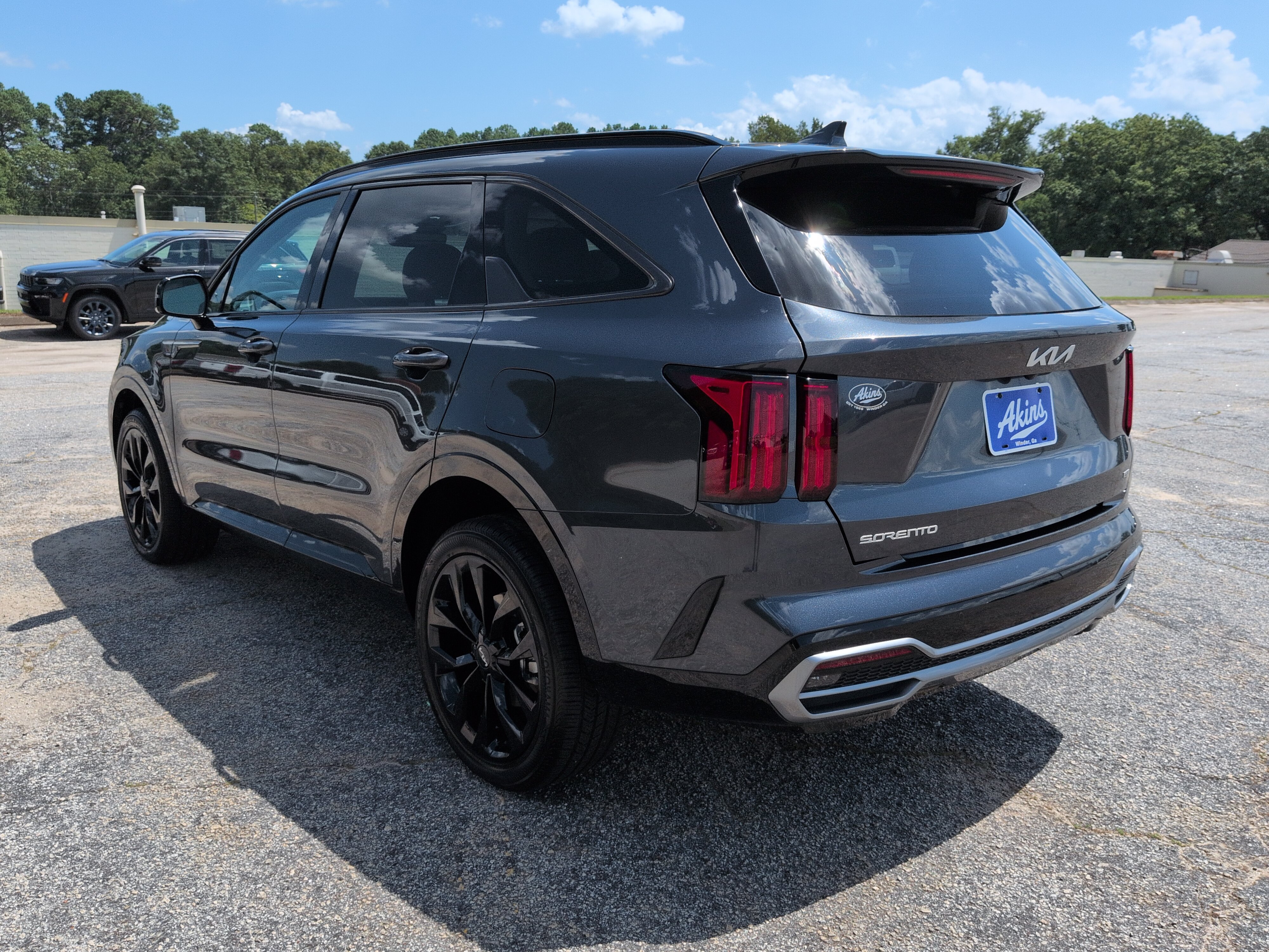 Used 2023 Kia Sorento SX AWD/4WD image 5