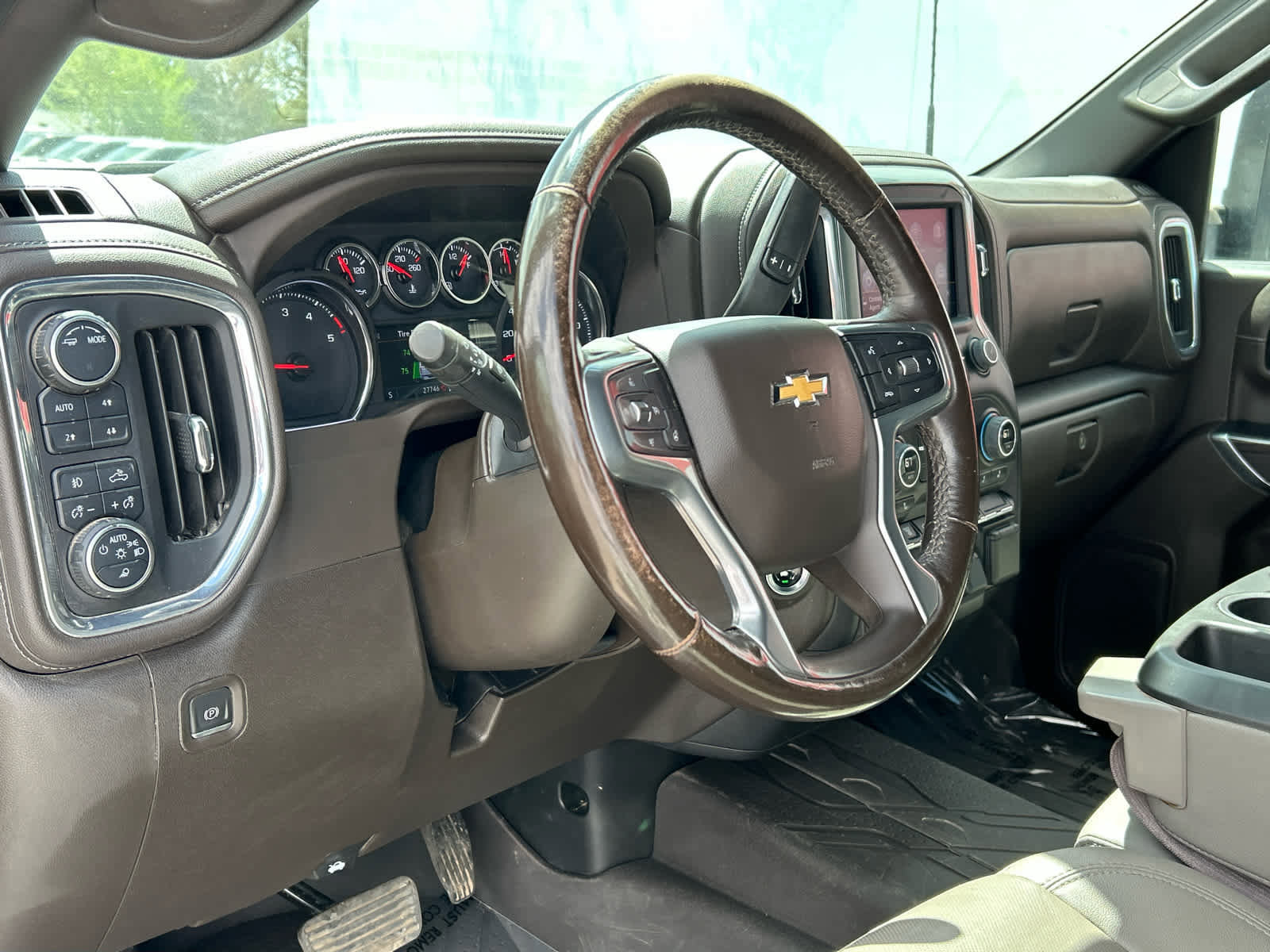 Used 2023 Chevrolet Silverado 3500 LTZ image 21