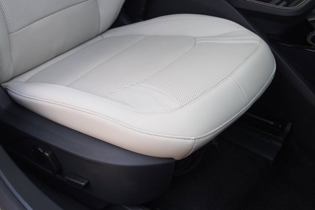 Certified 2025 Ford Mustang Mach-E Premium RWD image 12