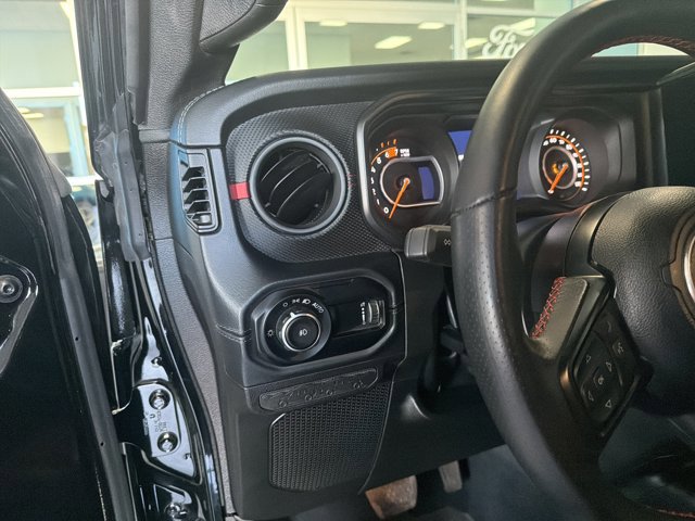 Used 2024 Jeep Wrangler Unlimited Rubicon 392 image 6