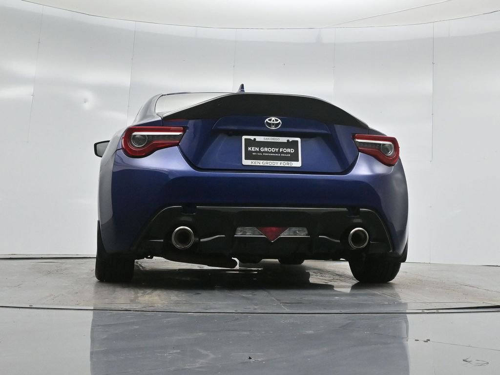 Used 2017 Toyota 86 image 44