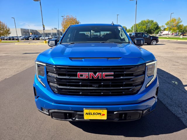 Used 2024 GMC Sierra 1500 Elevation w/ Elevation Premium Package AWD/4WD image 4