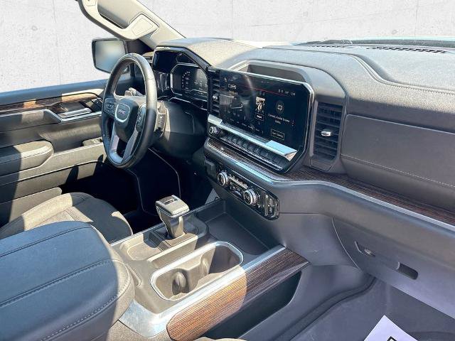 Used 2024 GMC Sierra 1500 Elevation w/ Preferred Package AWD/4WD image 14
