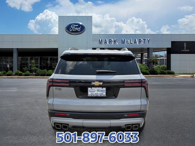 Used 2024 Chevrolet Traverse LT FWD image 4