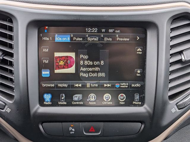 Used 2018 Jeep Cherokee Latitude image 11