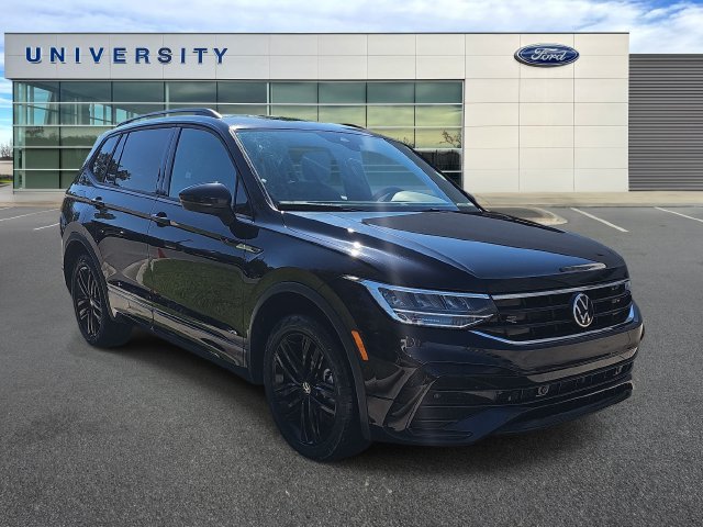 Used 2022 Volkswagen Tiguan SE R-Line