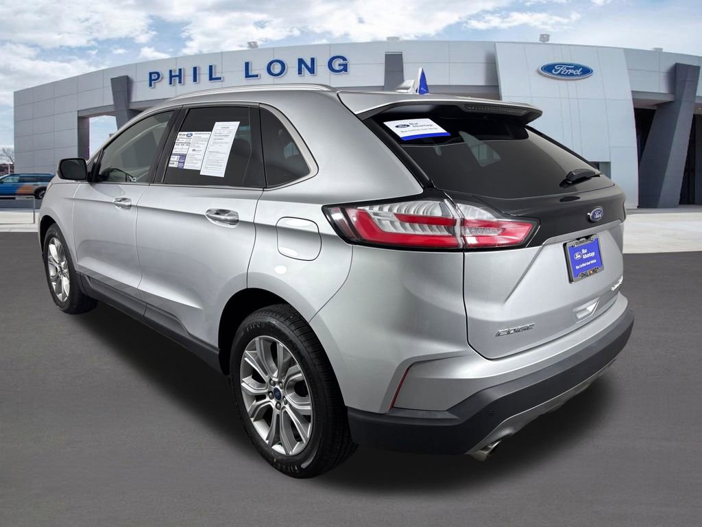 Certified 2019 Ford Edge Titanium image 3