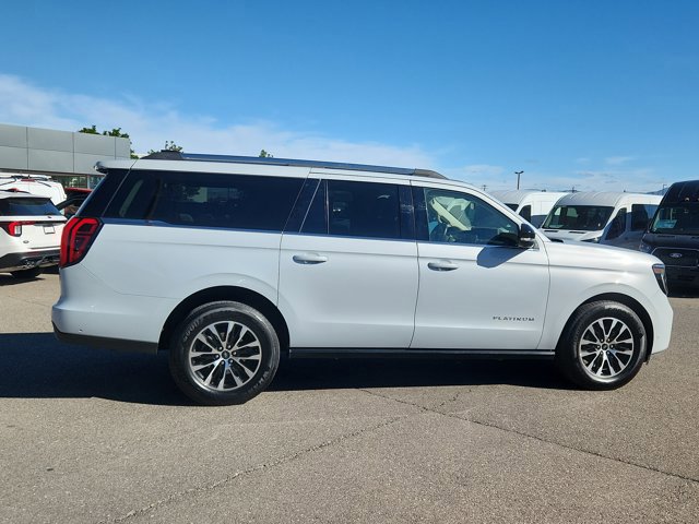 Certified 2025 Ford Expedition Max Platinum AWD/4WD image 4